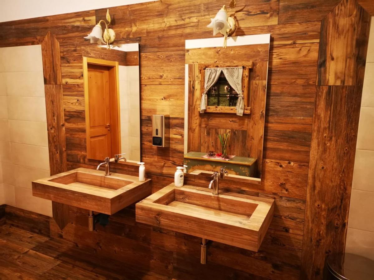 Hotel Rosalpina 로카 피에토레 외부 사진